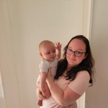 Babysitter Voiron: Alison