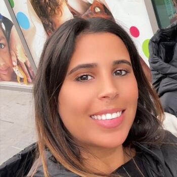 Babysitter in Villeneuve-Loubet: Jade