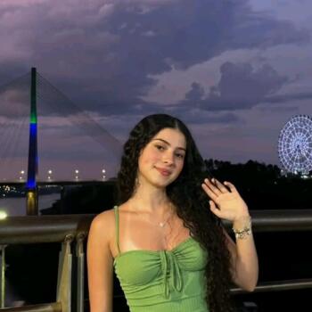 Babysitter Fortaleza: Ana