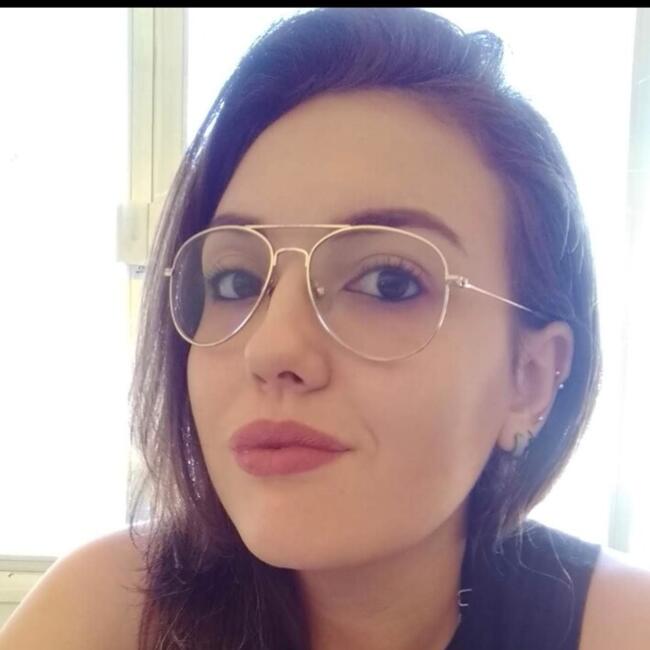 Babysitter in Nilópolis: Rayane