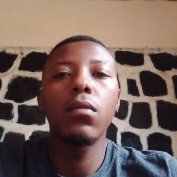 Babysitter in Kigali: Mike Mugisha