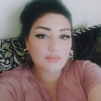 Babysitter in Casablanca: Amal