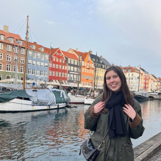 Babysitter in London: Lucía