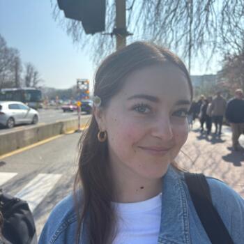 Babysitter Zoersel: Arielle