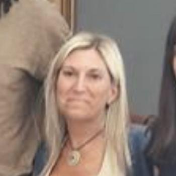 Babysitter em Oeiras: Helena