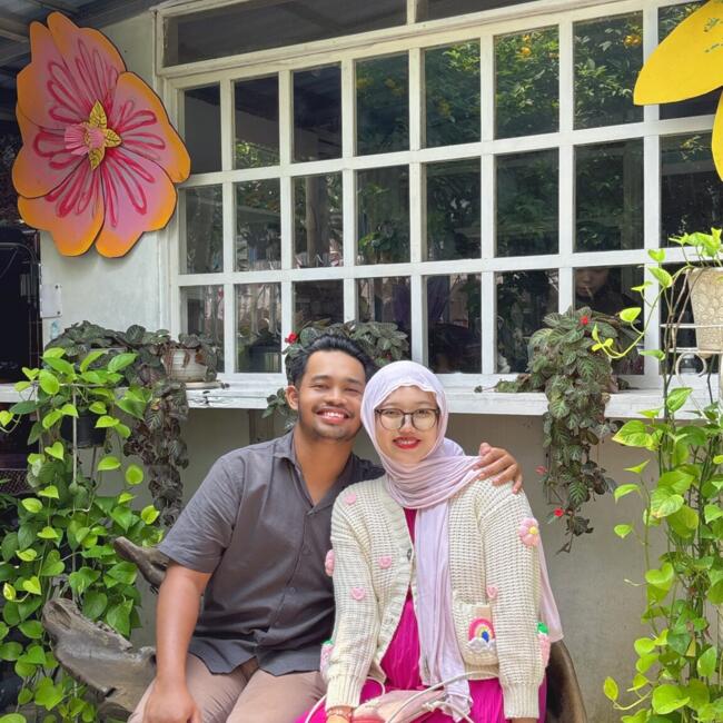 Lowongan pekerjaan babysitting di Kota Depok: Revi