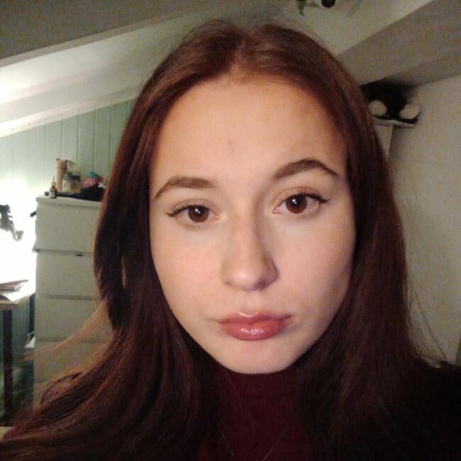 Babysitter in Rivoli: Aurora Fiore