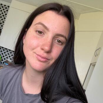 Babysitting job in Rockhampton: babysitting job Tiarna