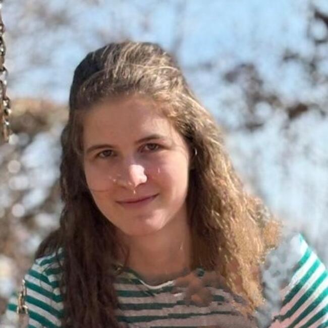 Babysitter in Hünenberg: Zoe