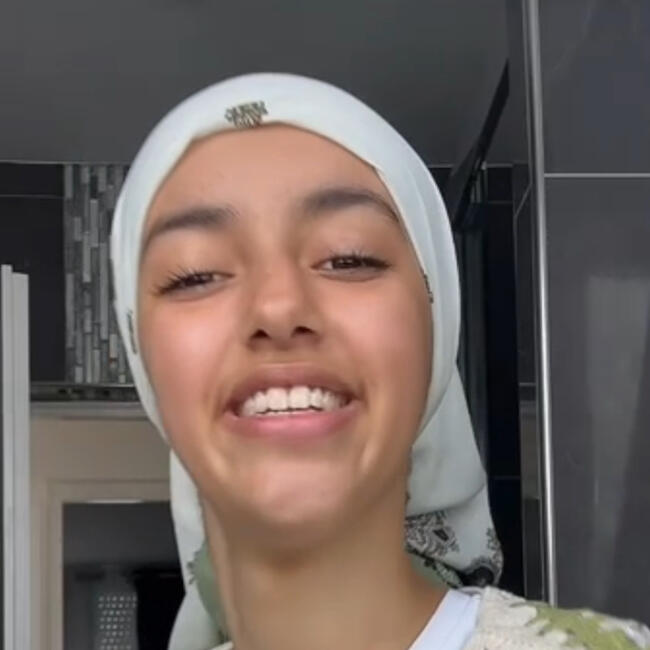 Babysitter in Toerkonje: Isra