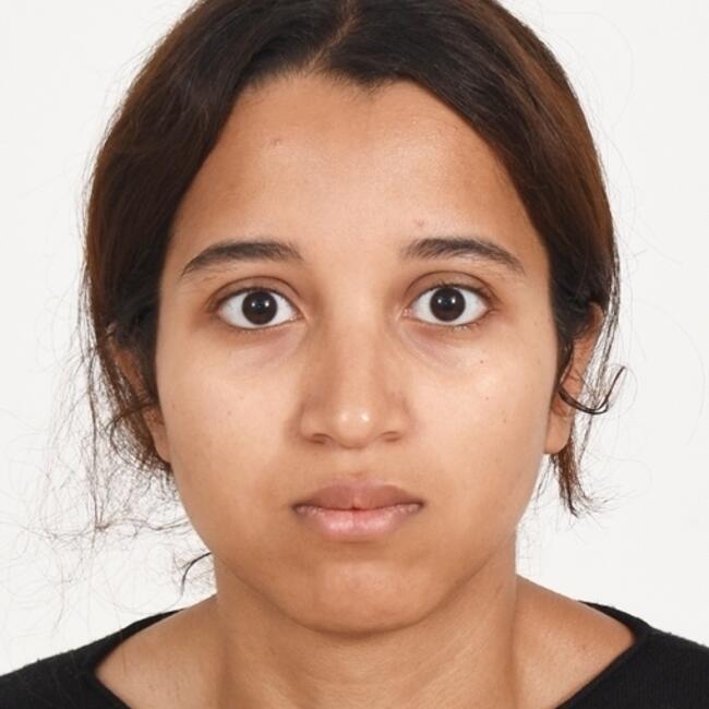 وظيفة جليسة أطفال في الدوحة: Malak