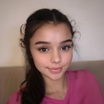 Oppas Rotterdam: Dounia