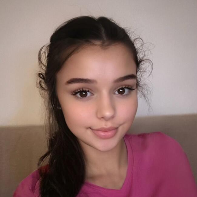 Oppas in Rotterdam: Dounia