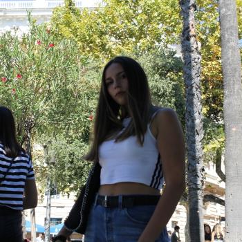 Babysitter Salerno: Giulia