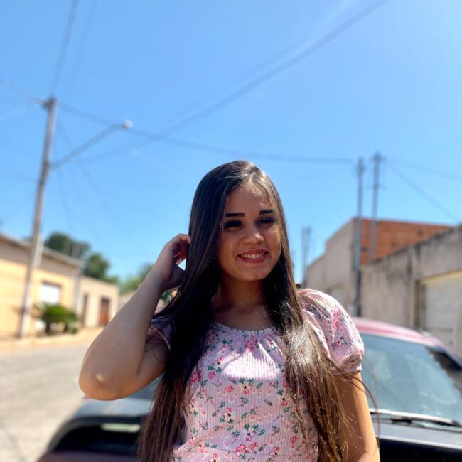 Babysitter in Cuiabá: Michely