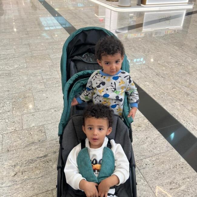 وظيفة جليسة أطفال في مسقط: Hamad