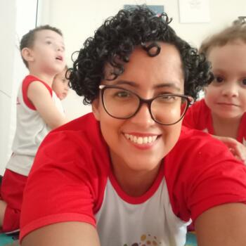 Babysitter in Serra: Hellen