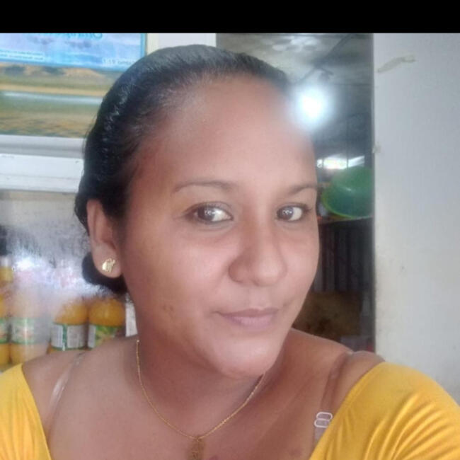 Babysitter in Villa Carmen: Veronica