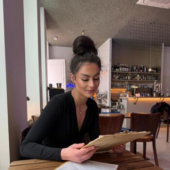Babysitter in Antwerp: Zita
