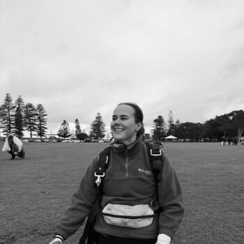 Babysitter Wollongong: Ingrid