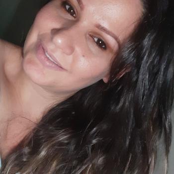 Emprego de babá Marília: emprego de babá Paula