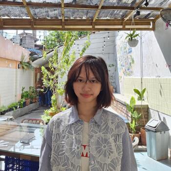 Babysitter in Depok: Hasna