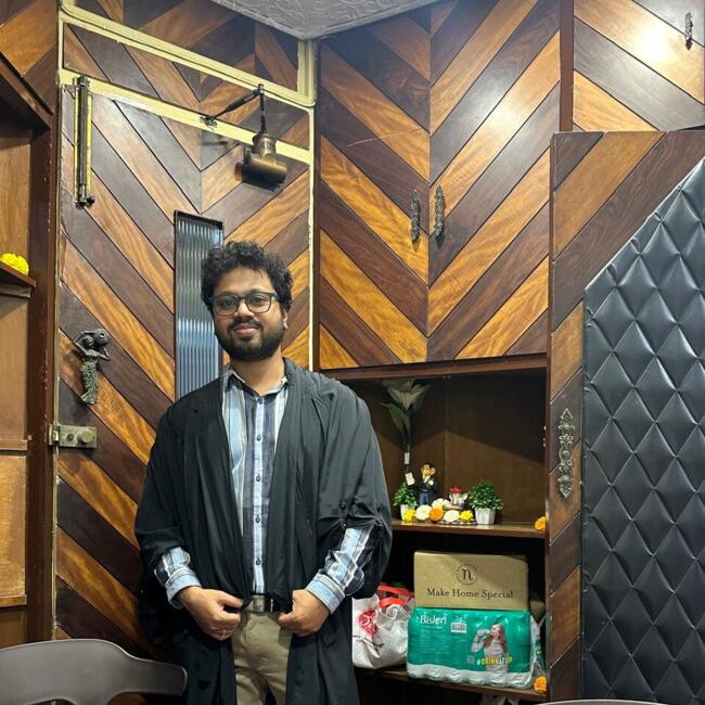 Babysitting job in Mumbai: Shitesh