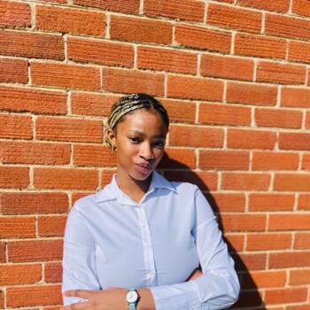 Nanny in Bloemfontein: Gift