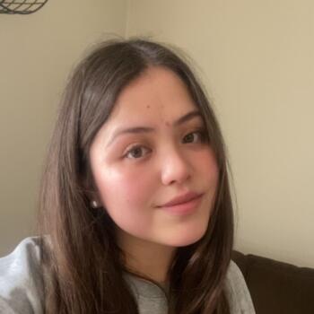 Babysitter in Port Montt: Camila