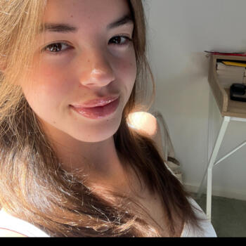 Babysitter in Auckland: Morgan