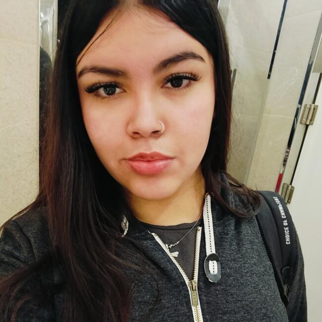 Babysitter in Chillán: Angelina Vallecillo