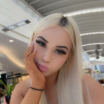 Babysitter in Sydney: Shannais