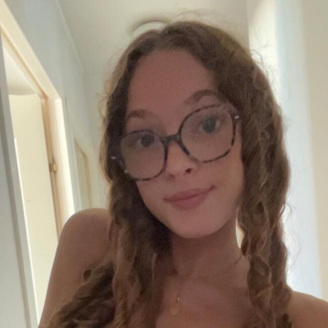 Babysitter in Brains: Marie