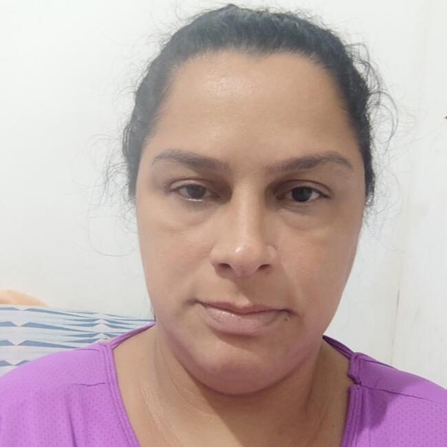 Babysitter in Fortaleza: Paula