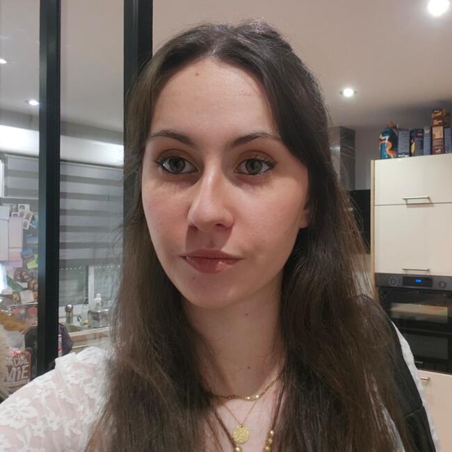 Babysitter in Lille: Juliette