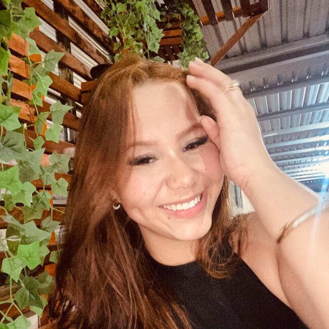 Babysitter in Pirapozinho: Karol