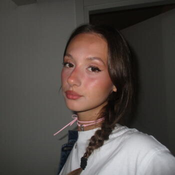 Babysitter Viareggio: Timea