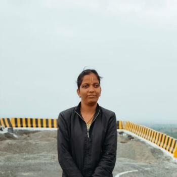 Babysitter in Pune: Sayali