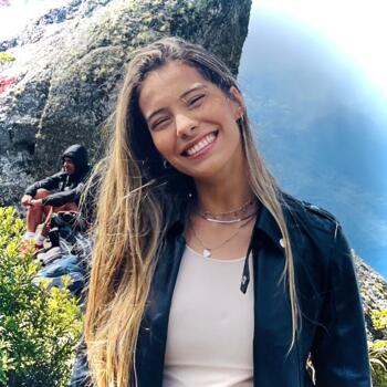 Babysitter Macaé: Maria Eduarda