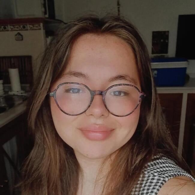 Niñera en Salteras: Luz