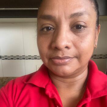 Babysitter in Panama City: Ligia