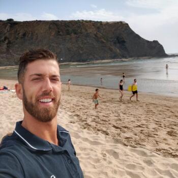 Babysitting job in Porto: babysitting job Gil