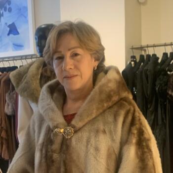 Niñera Marbella: Azucena