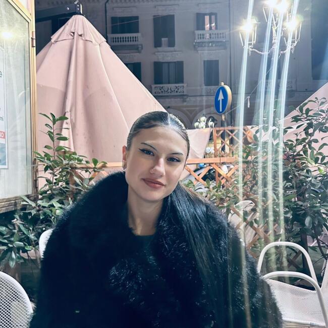 Babysitter in Tarantasca: Elisabetta