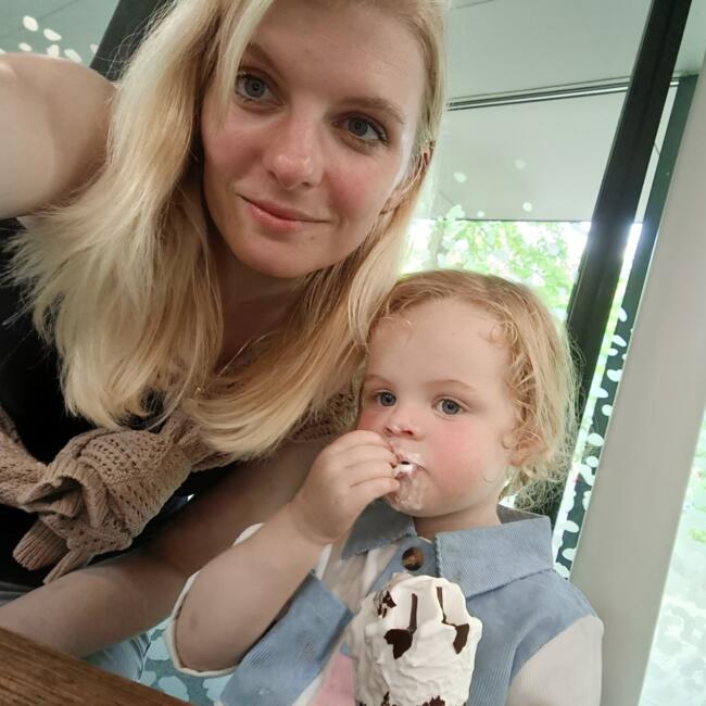 Oppaswerk in Zeddam: Femke