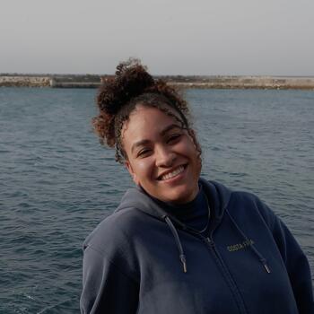 Babysitter Mafra: Hiasminei