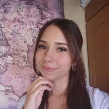 Babysitter in San Bernardo: Karyna