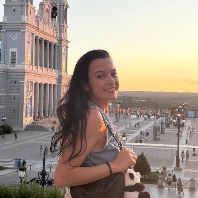 Nanny in Luxembourg: Carlota