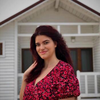 Babysitter in Bucharest: Ioana