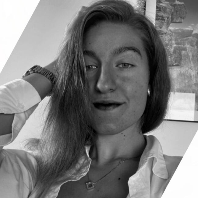 Babysitter in Bellaterra: Sandra